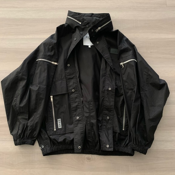 Dead Sportswear - Picture 1 of 5